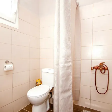 Case de vacanță Liopetra *