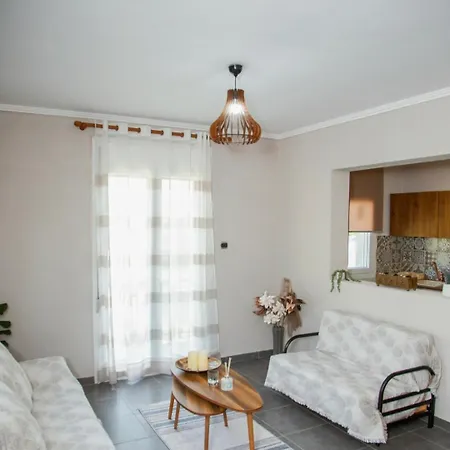 Case de vacanță Liopetra